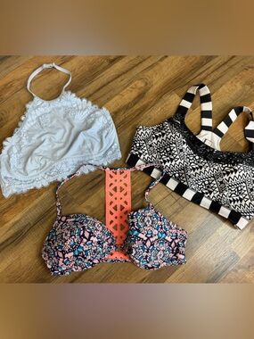 Bundle (3) Aerie Colsie Mondetta Bralette Sports Bra Swim Top Large 36D